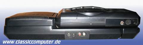 Mega Drive 2 mit CD II von hinten
